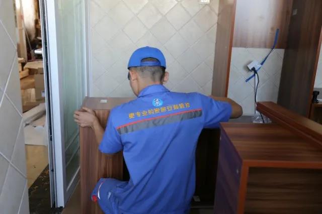 家具安装师傅 家具安装师傅