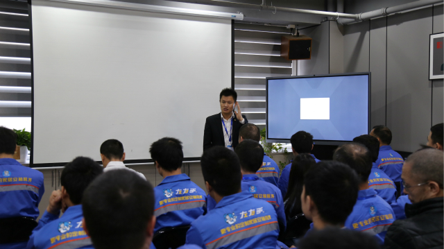 发挥工匠精神,砥砺前行 | 左右手安装项目部全体大会隆重召开 发挥工匠精神,砥砺前行 | 左右手安装项目部全体大会隆重召开