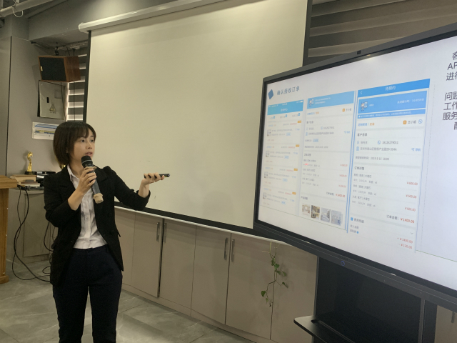 共囊盛举,为行业赋能 | 左右手2019年第二届加盟招商会圆满结束! 共囊盛举,为行业赋能 | 左右手2019年第二届加盟招商会圆满结束!