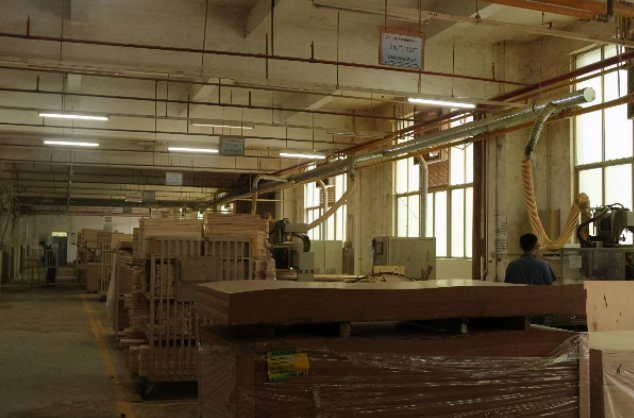 东莞家具厂停产,员工却对老板恋恋不舍,网友:这才是好老板 东莞家具厂停产,员工却对老板恋恋不舍,网友:这才是好老板