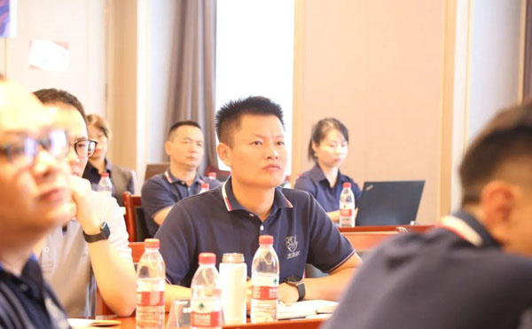 左右手运营中心成立一周年14_看图王.jpg 左右手运营中心成立一周年14_看图王.jpg