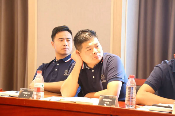 左右手运营中心成立一周年13_看图王.jpg 左右手运营中心成立一周年13_看图王.jpg