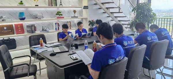 左右手-广东东莞团队部分_看图王.jpg 左右手-广东东莞团队部分_看图王.jpg